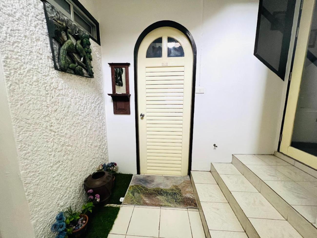 Rumah tetamu Ree Bangkok